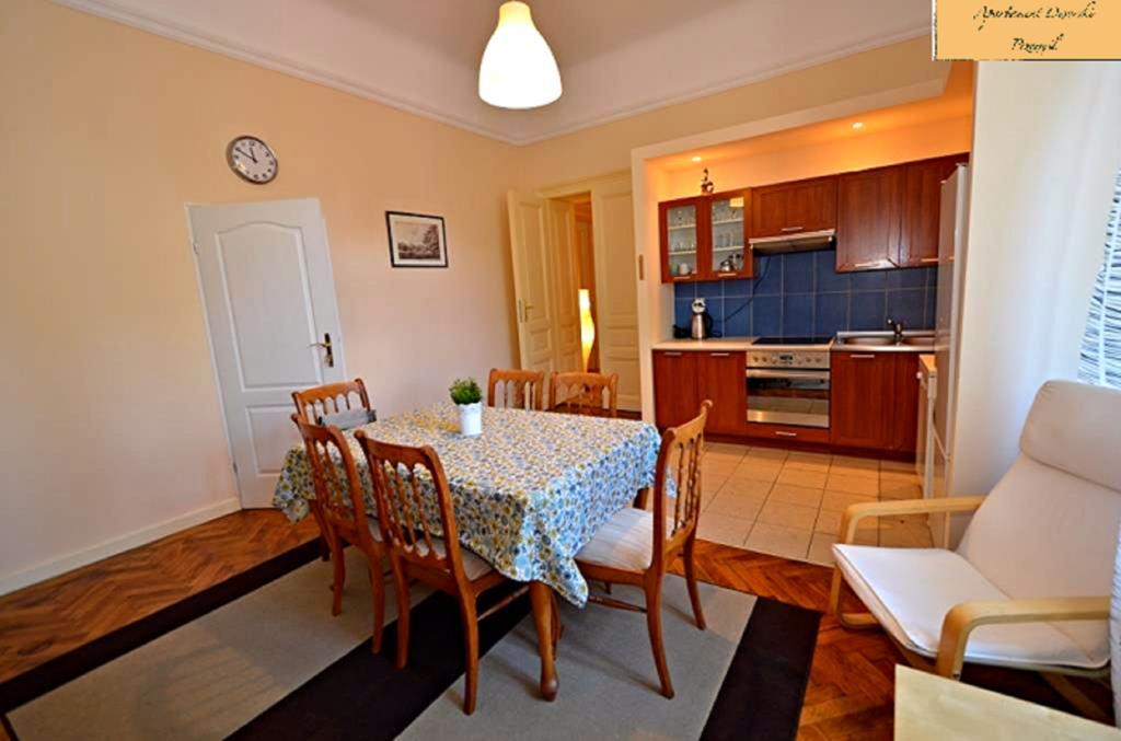 Apartament Dworski Пшемишъл Екстериор снимка